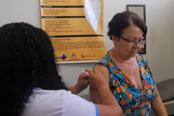 Maria Josete Oliveira Cunha, 69, toma a vacina todos os anos no Centro Social dos Servidores